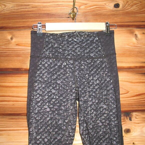 Lululemon 7/8 Featherweight Mesh Tights Leggings - Picture 6 of 11